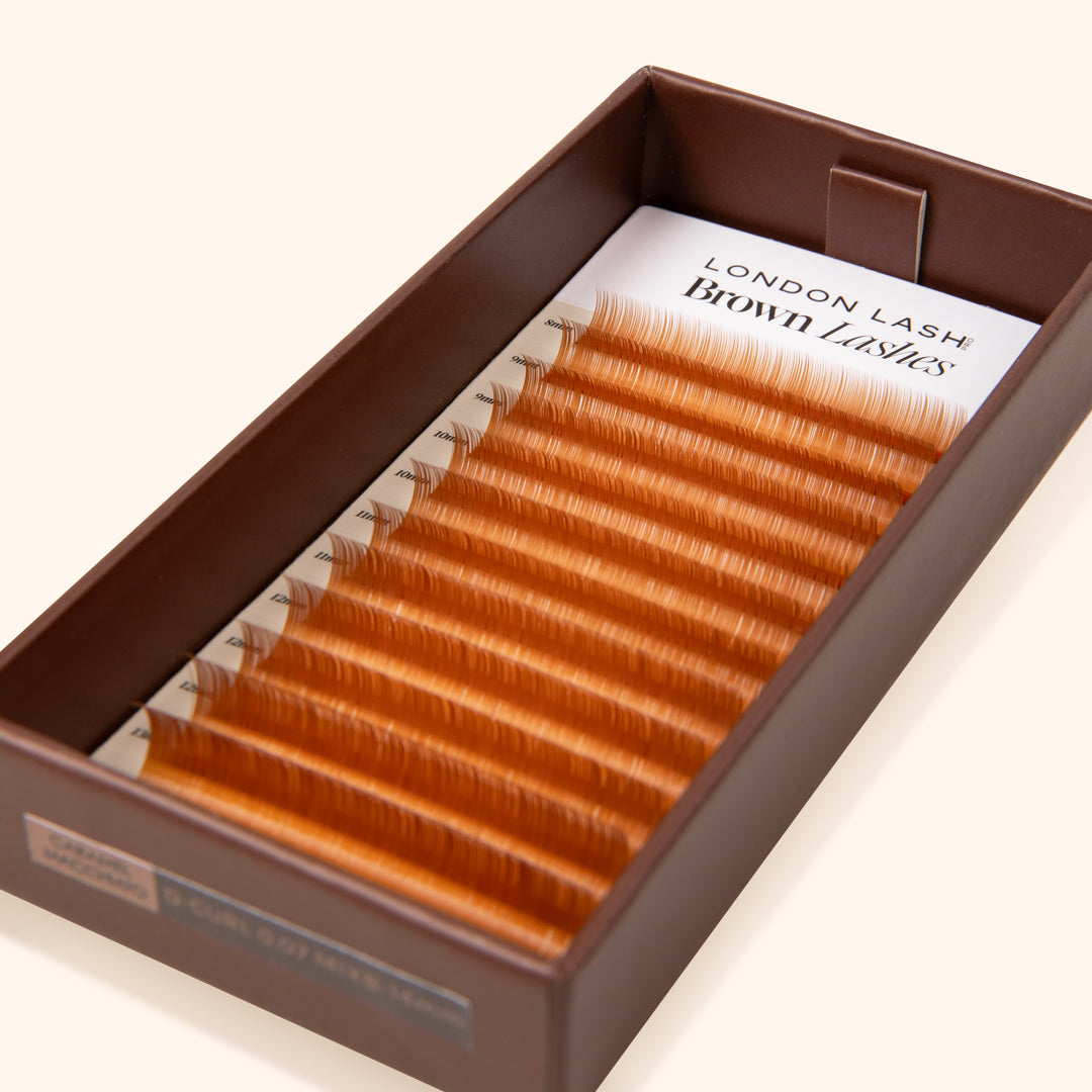 caramel brown professional eyelash extension inside brown lash tray