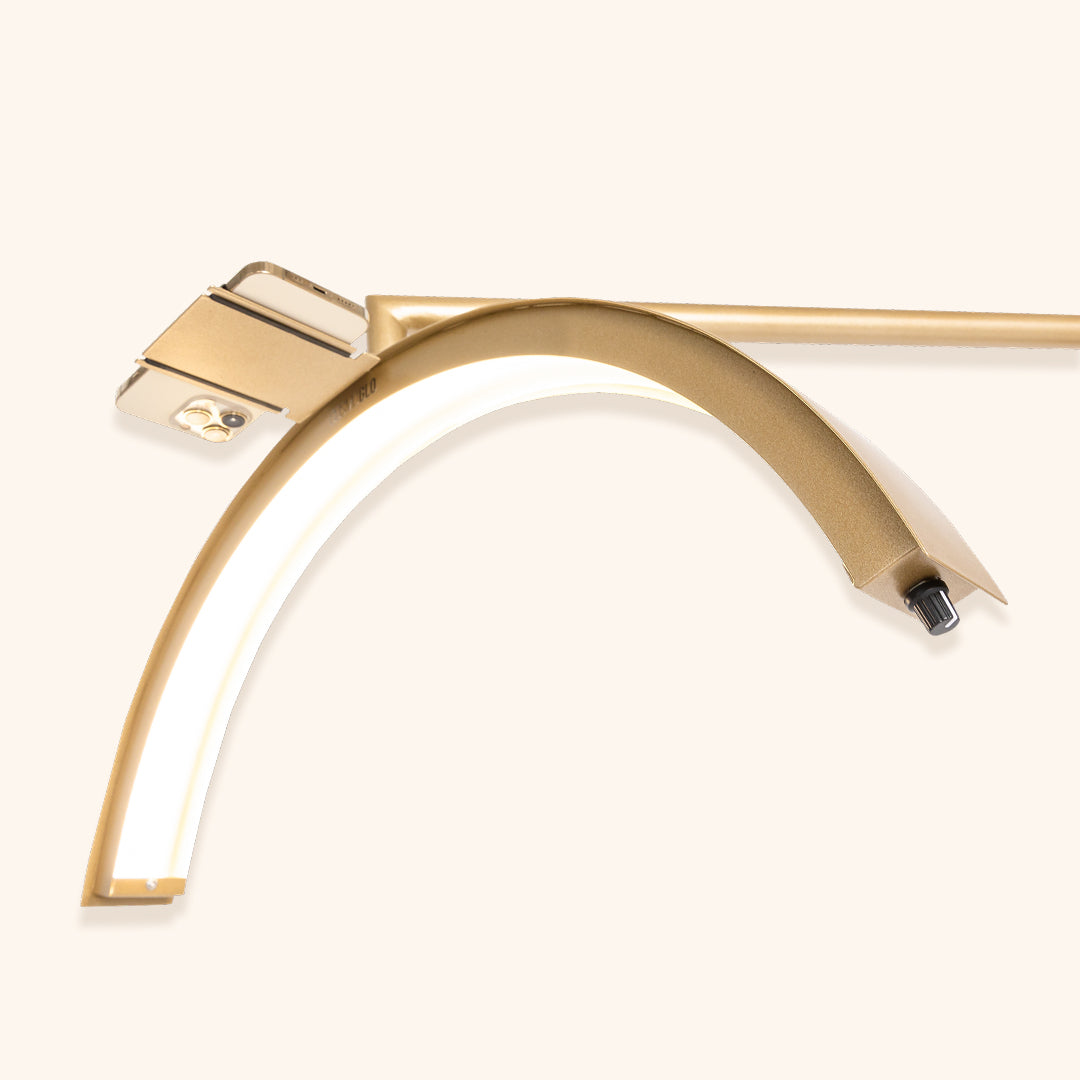 best light with phone clip for beauty professionals, best light for Lash Techs, best light for lash salon